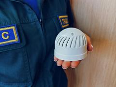 Автономный пожарный извещатель – маленький прибор, спасающий жизни.